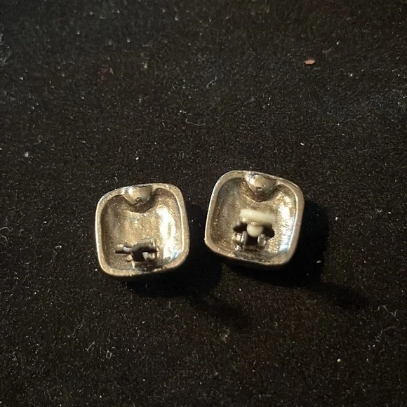 VINTAGE Square Pink Embellished Clip On Earrings - Picture 4 of 4